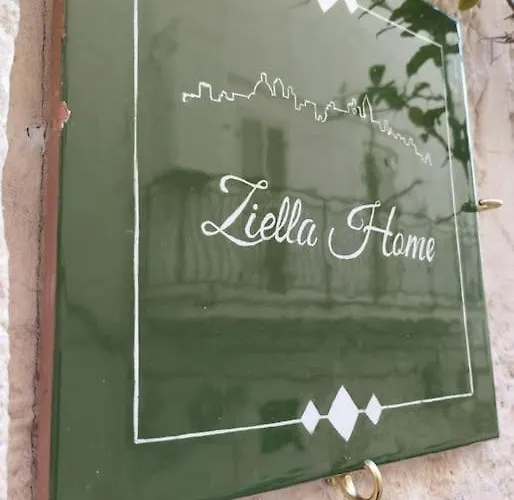 Ziella 펜션 오스투니